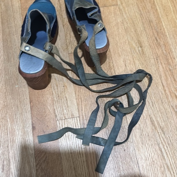 ‼️FREE PEOPLE clogs‼️ - Picture 13 of 13